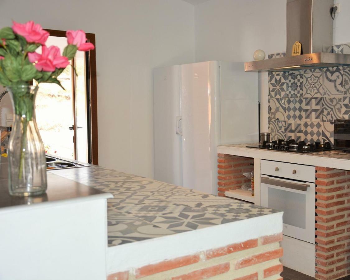 Santa Marta Complejo Rural Con Pista De Padel Guest House Archidona Luaran gambar