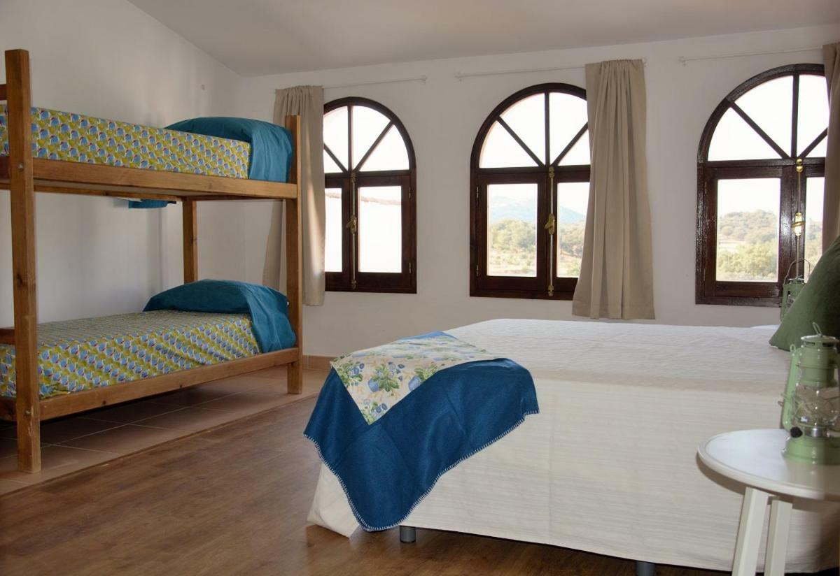 Santa Marta Complejo Rural Con Pista De Padel Guest House Archidona Luaran gambar